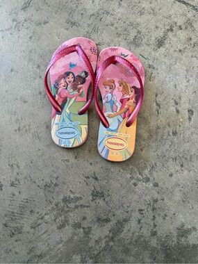 Havaianas Pink Girls Disney Princess Flip Flops